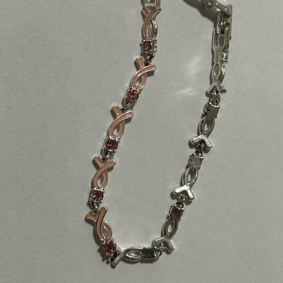 Breast cancer awareness ribbons bracelet with extender - Picture 4 of 5